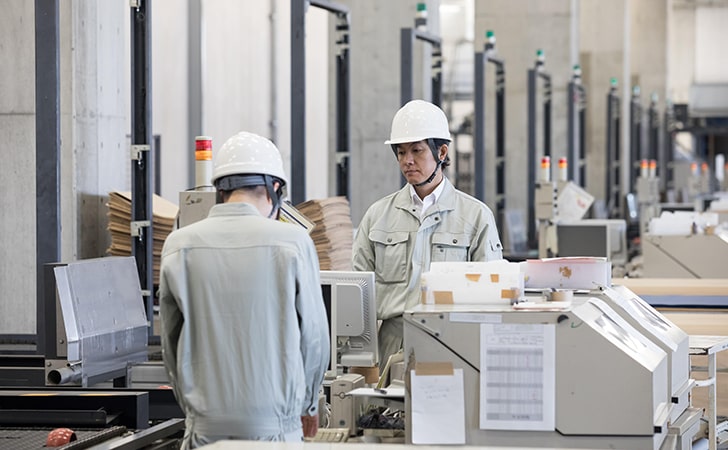 住み込みの工場勤務