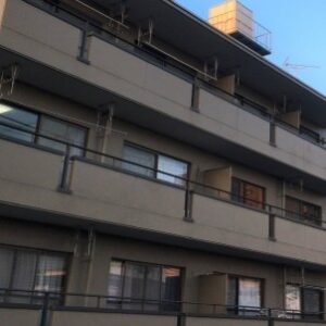 1. 寮費が無料で生活費を圧縮