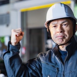 2.1 収入の確保と仕事の安定性