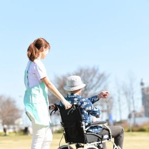 Bさんは介護施設の寮